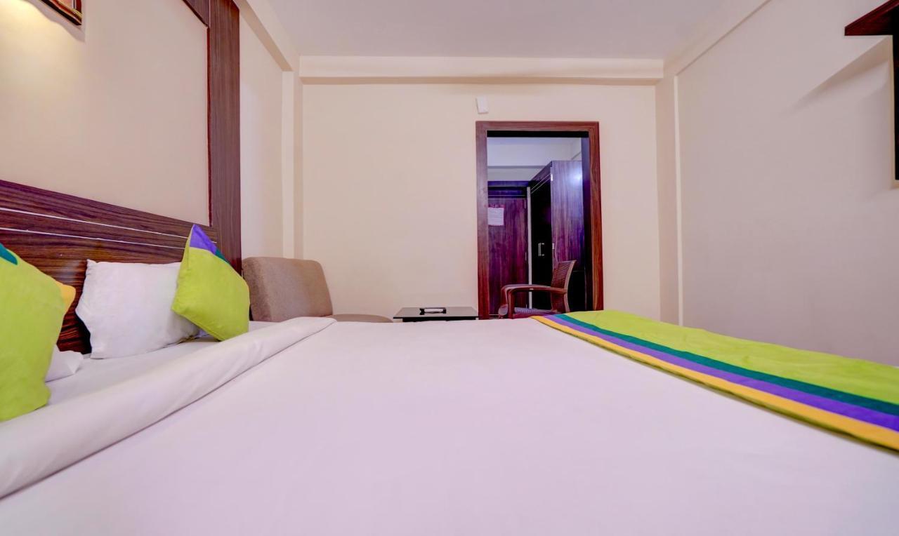 Hotel Treebo Trend Globe International Puri Exterior foto